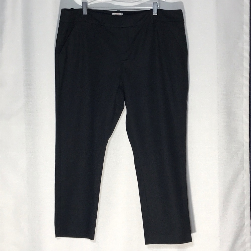 MERONA Black Capri